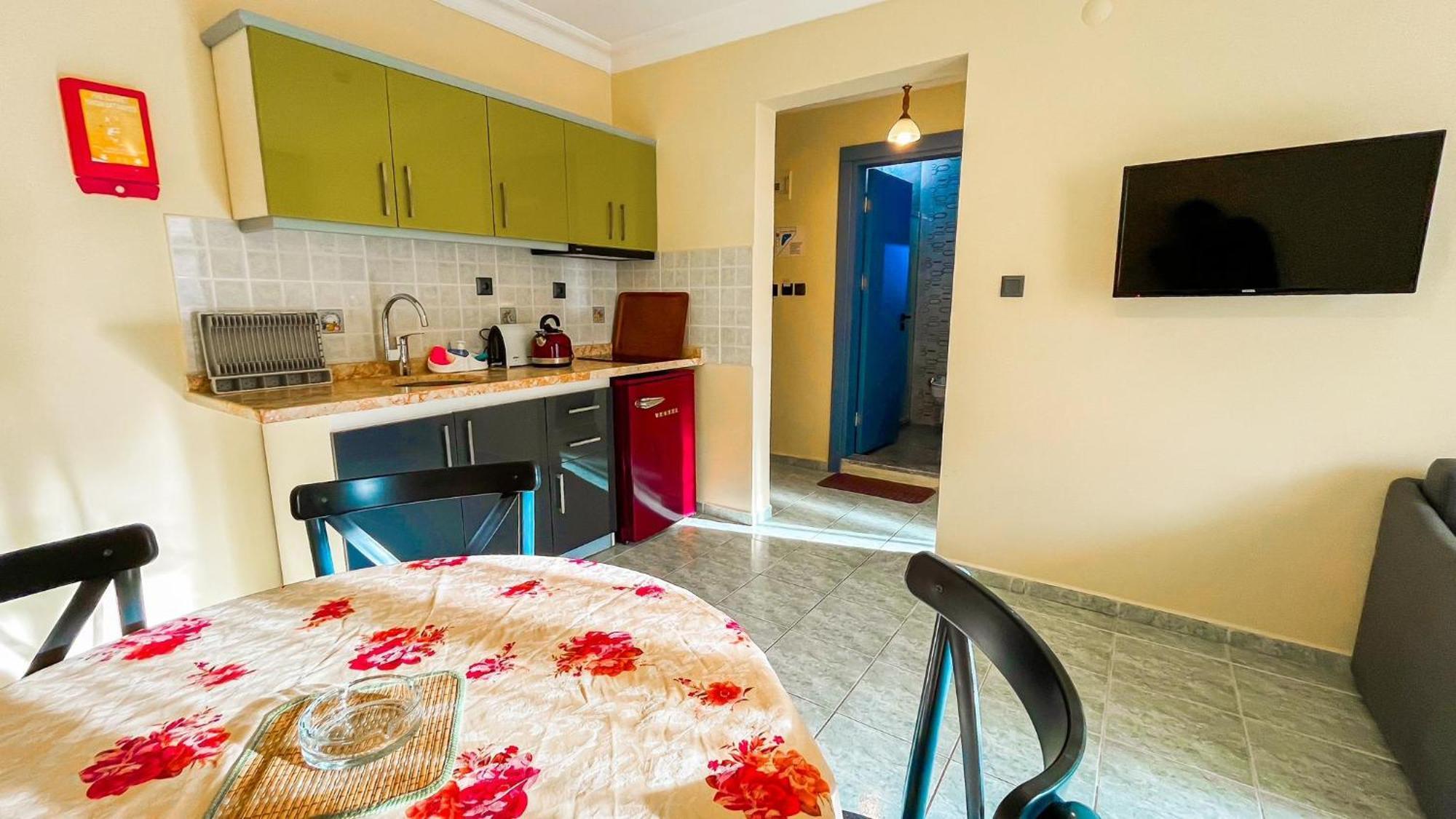 Ozlem 2 Apart Hotel Marmaris Eksteriør bilde